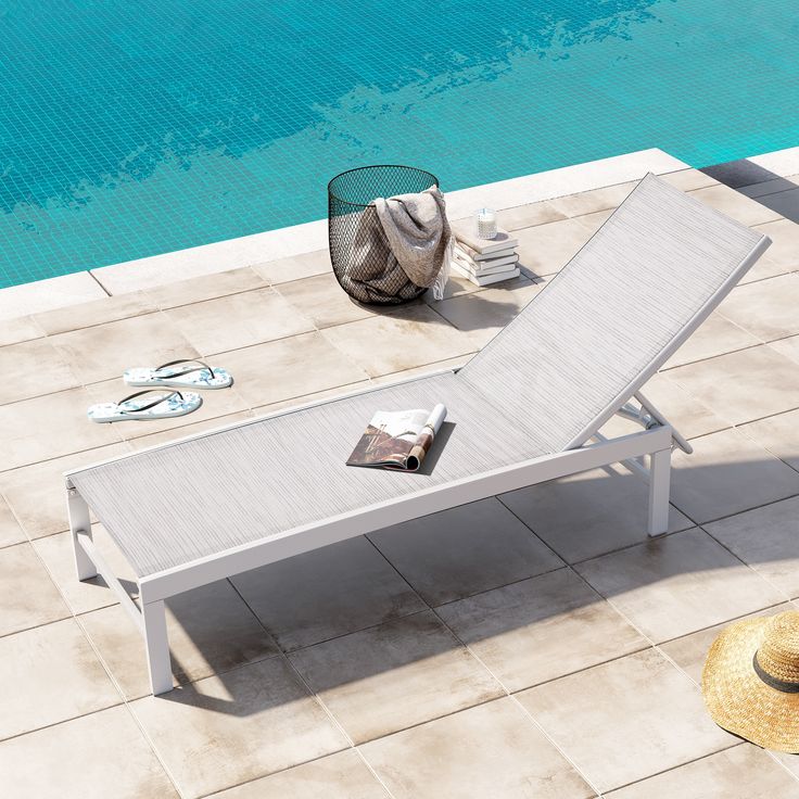 Dreamline Outdoor Furniture Poolside Lounger